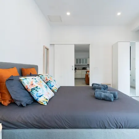 Calm & Modern For 4 Canteras Апартаменты *